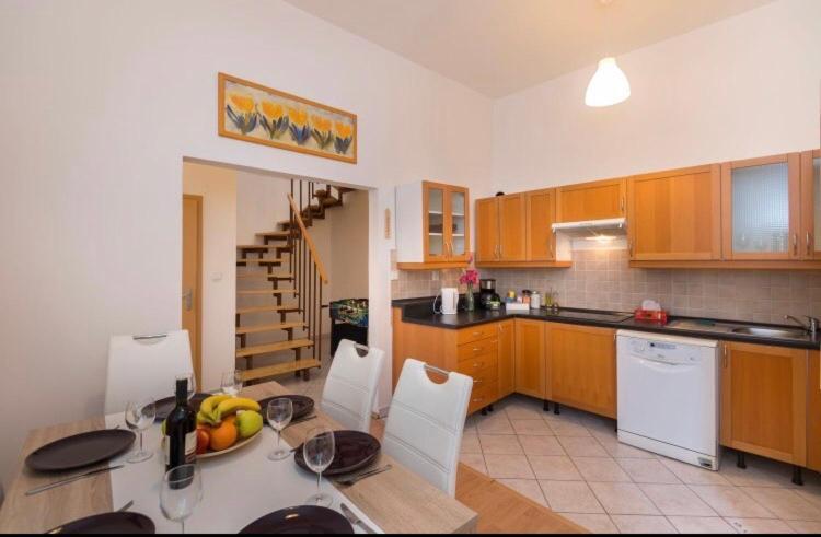 Apartment Stepanska 布拉格 外观 照片
